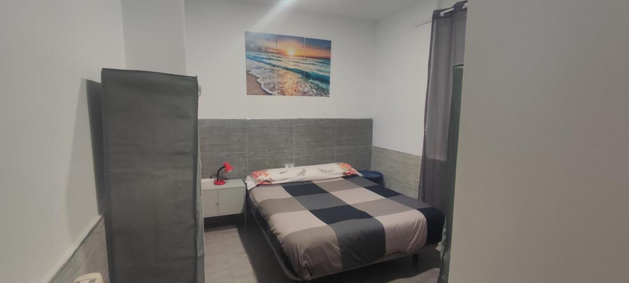 Carrer De L'Arquitecte Alfaro 27 Bajo Derecha Appartement Valencia Buitenkant foto